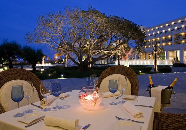 Restaurante Sorolla - Hotel Las Arenas Restaurante terraza al atardecer